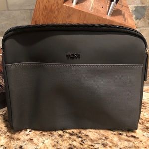 Tuning cosmetic bag